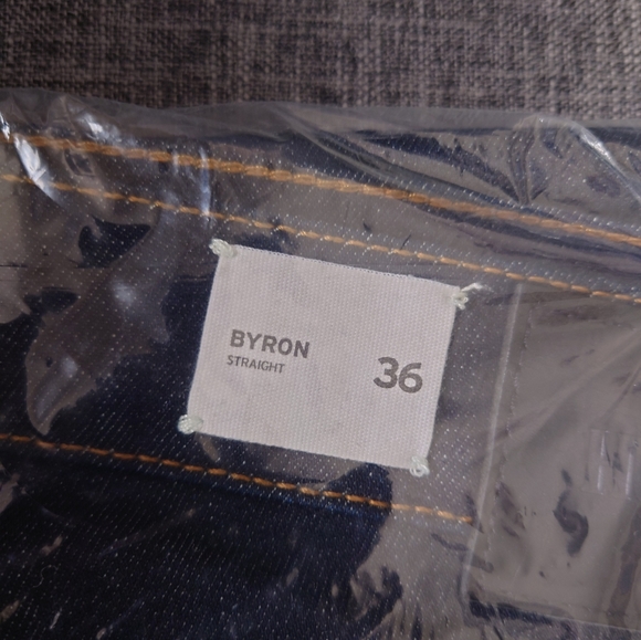Hudson Jeans Byron Straight-Leg Jean in Anonymous NWT - Picture 4 of 5
